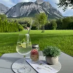 Gaestehaus Woeberlerhof Ehrwald