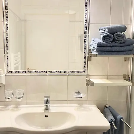 Гостевой дом Gaestehaus Woeberlerhof 3*