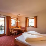Gaestehaus Woeberlerhof Konukevi